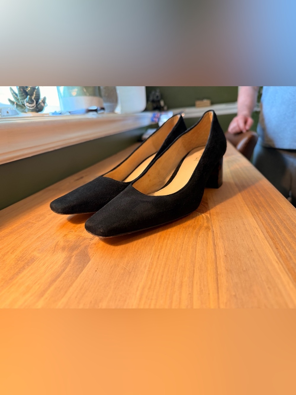 J. McLaughlin Beatrice Women's Black Suede Mid Block Heel Pumps